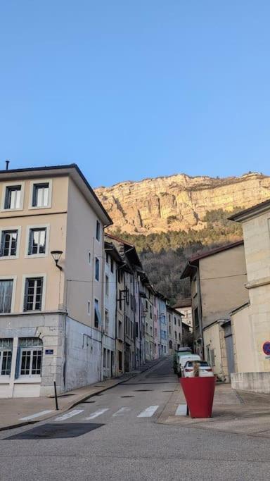 Zen Home - Appartement Jusqu'A 4 Voyageurs Nantua Luaran gambar